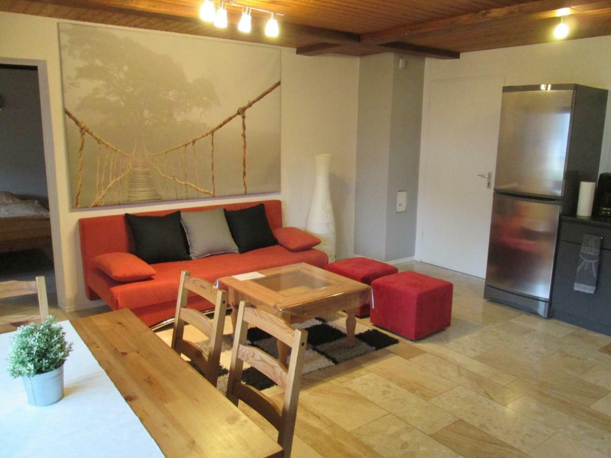 Ferienwohnung Edi Fischer Oberfell Exterior foto