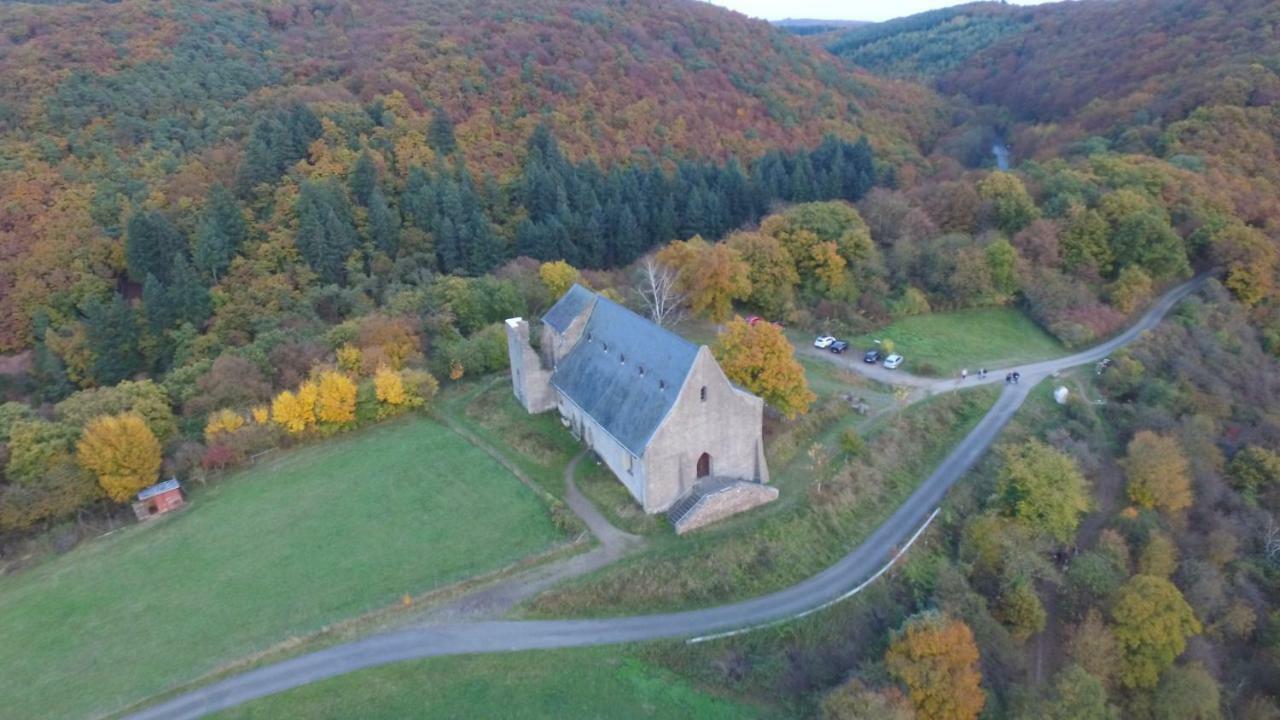 Ferienwohnung Edi Fischer Oberfell Exterior foto